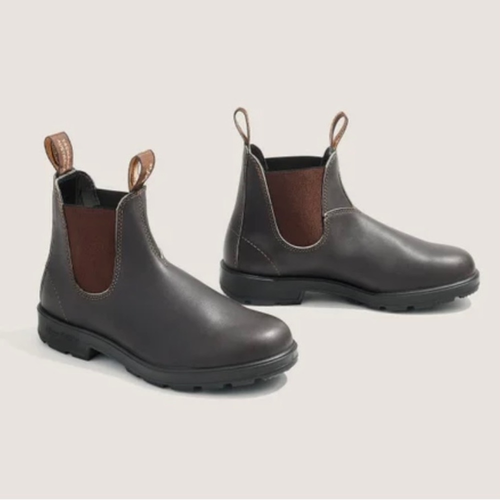 NWOT BLUNDSTONE #500 Women’s Originals Chelsea Boots - Stout Brown, Size 7.5
